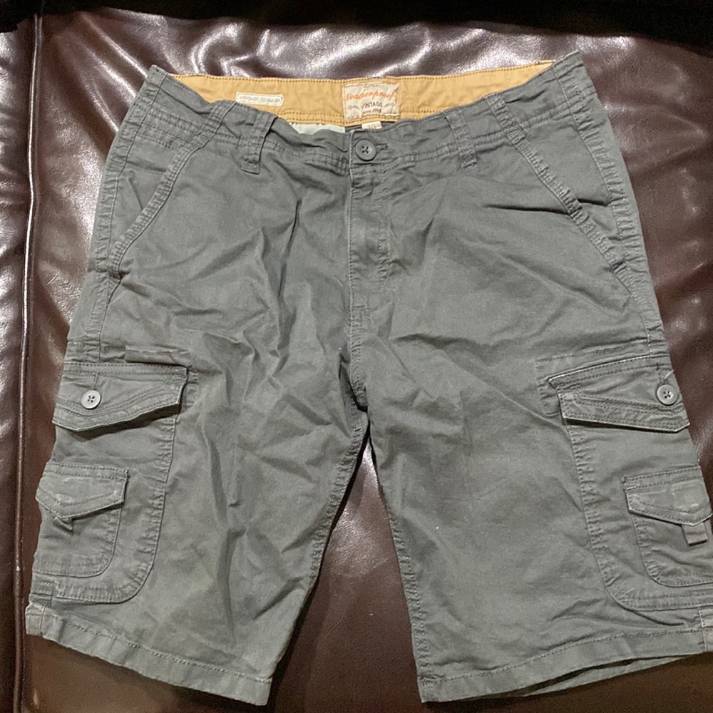 MENS CARGO SHORTS - GRAY